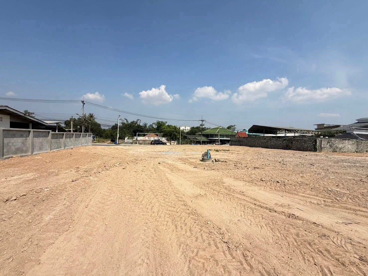 Land for sale in Toongklom Tanman