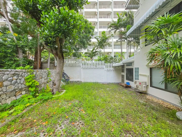5 Bedroom Townhouse for rent at Grand Condotel Pattaya Village