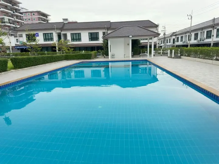 Photo from a listing at Chokchai Village 9
