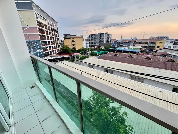 Studio for rent at City Center Residence