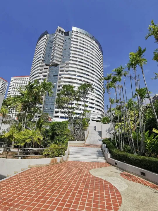 2 Bedroom Condo for sale at Jomtien Plaza Condotel