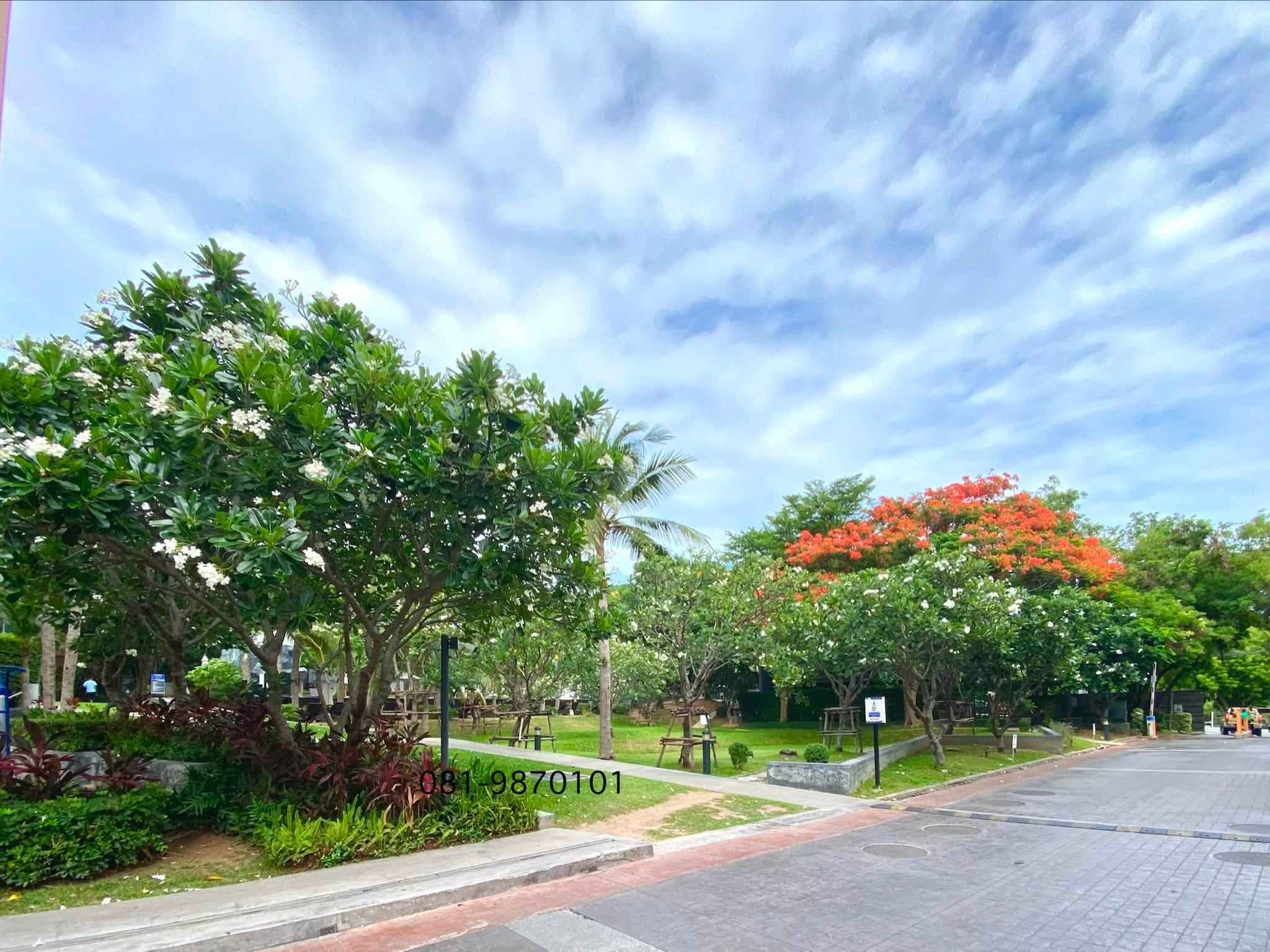 1 Bedroom Condo for sale at Unixx