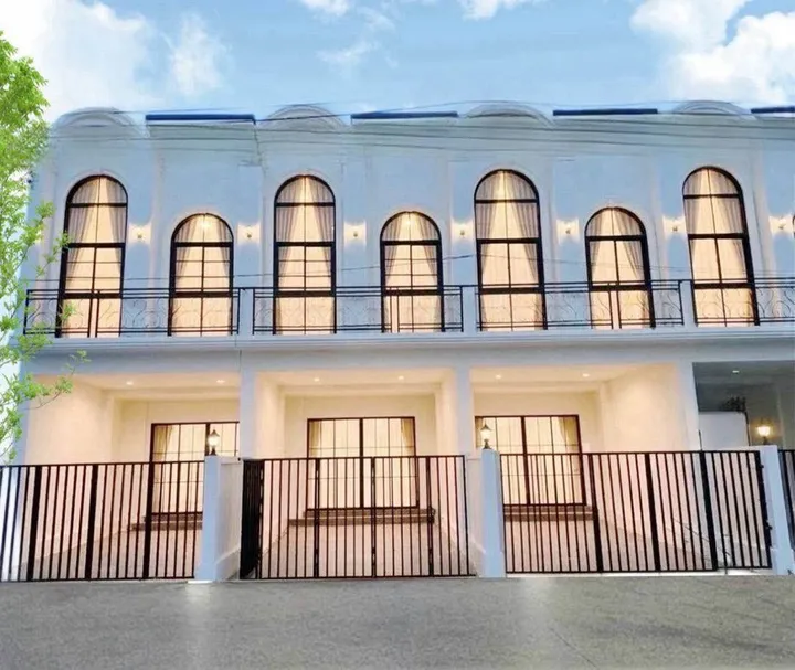 3 Bedroom House for rent in Soi Siam