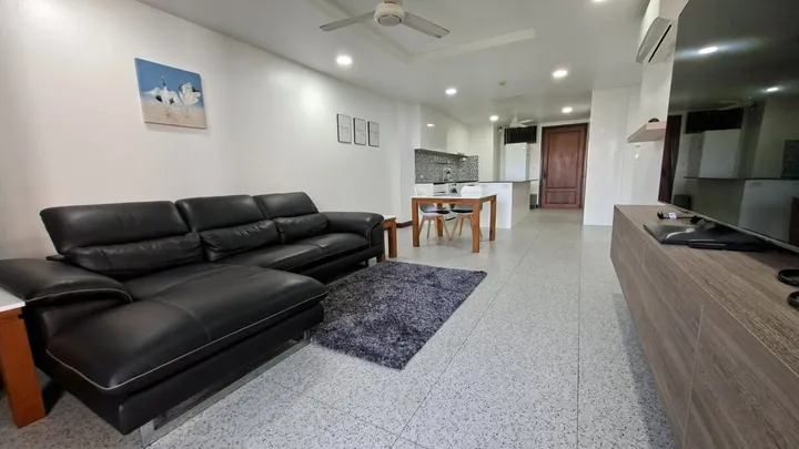 2 Bedroom Condo for sale in Pratumnak