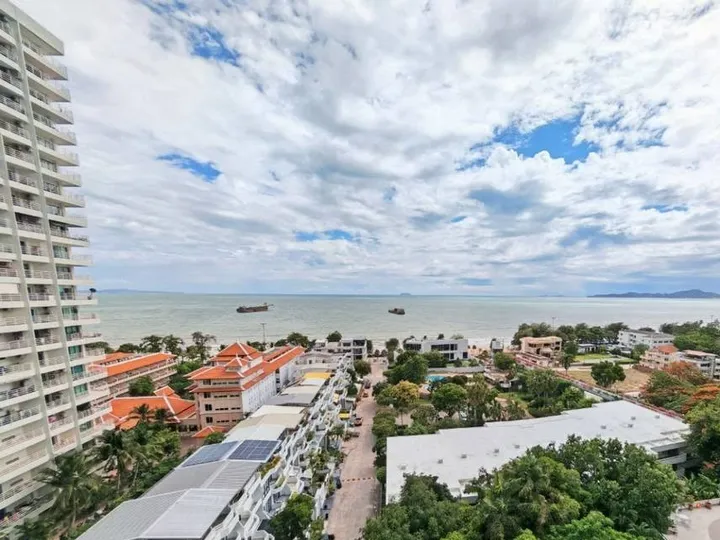 1 Bedroom Condo for sale at Grand Condotel Pattaya