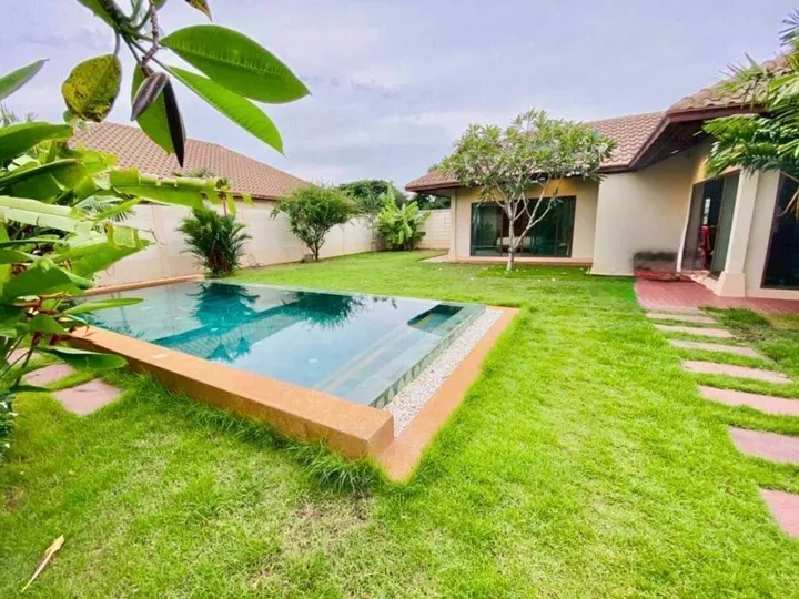 3 Bedroom Villa for rent in Huai Yai