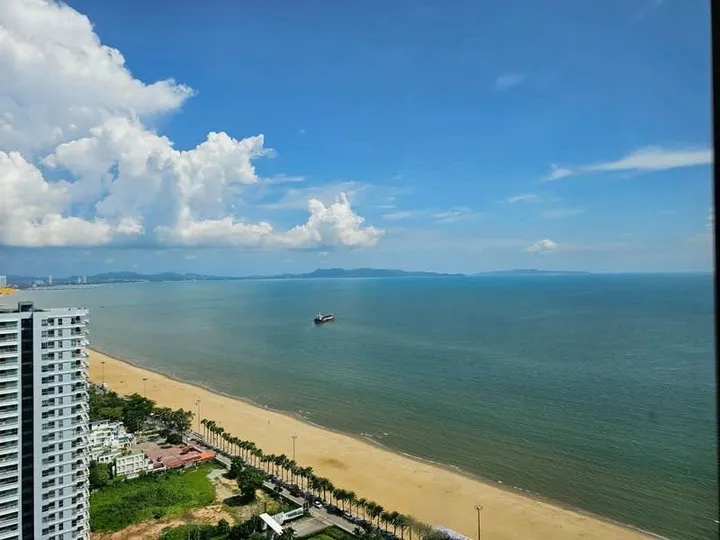 Photo from a listing at Aeras