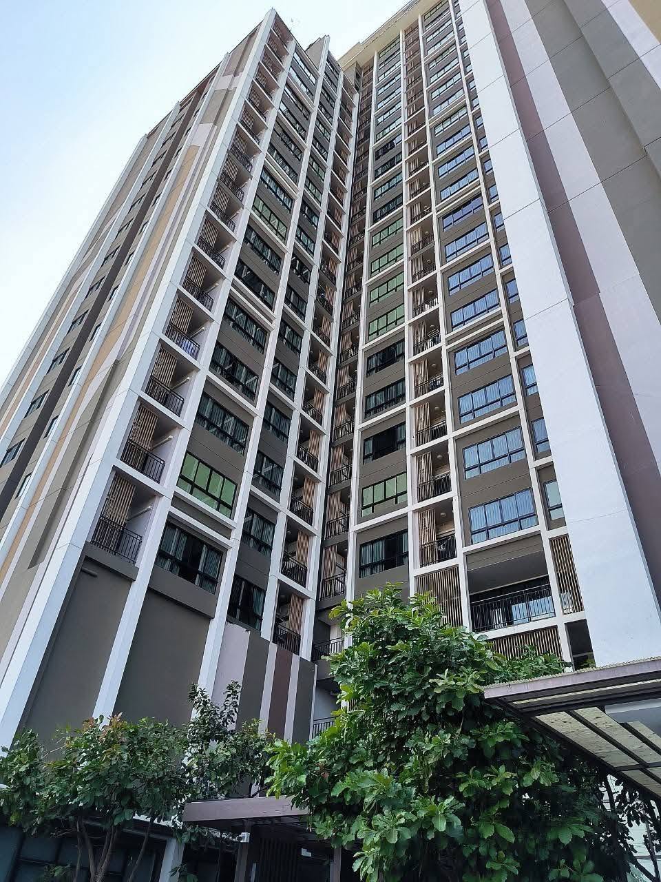 Condo for sale at The Plus Condo