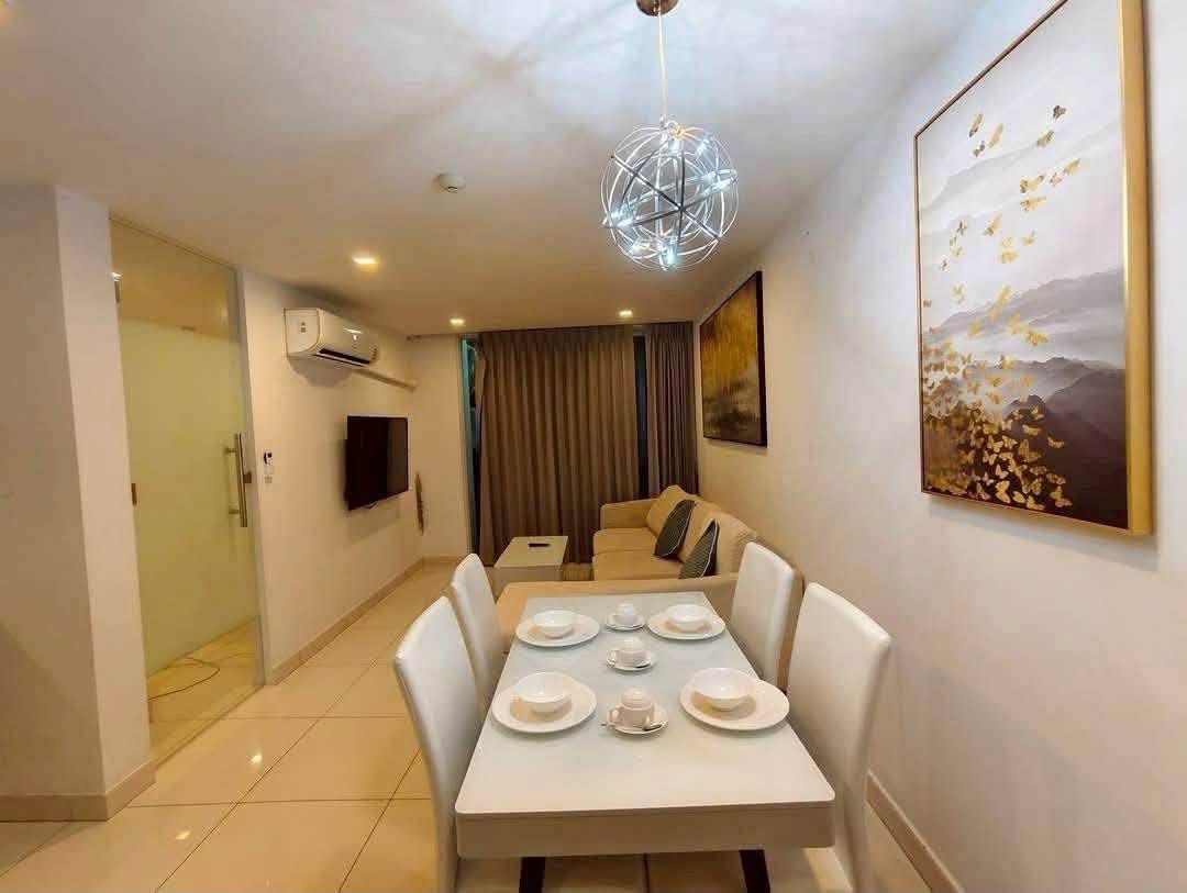 Condo for rent at Park Royal 3