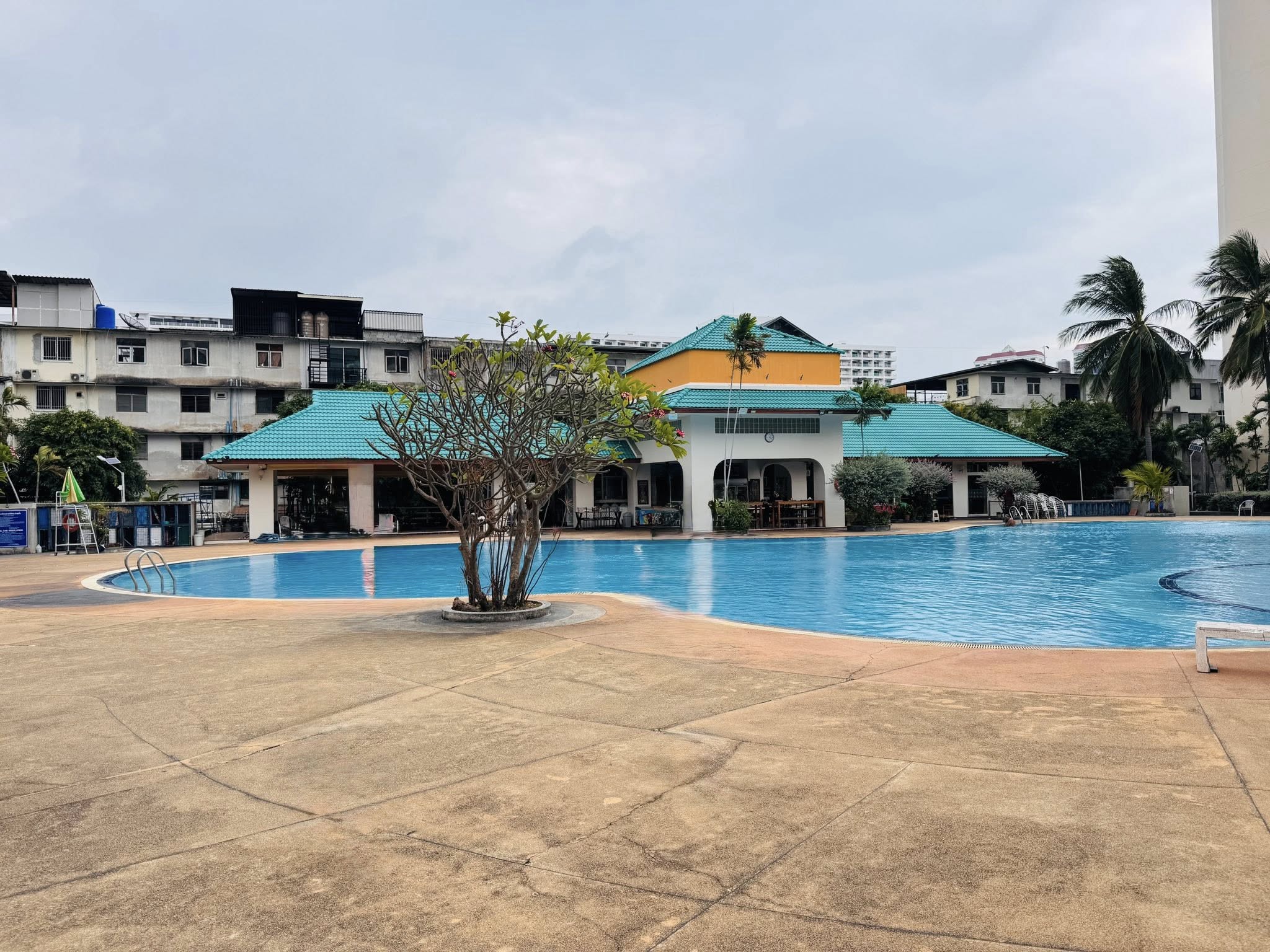 Studio for rent at View Talay 1
