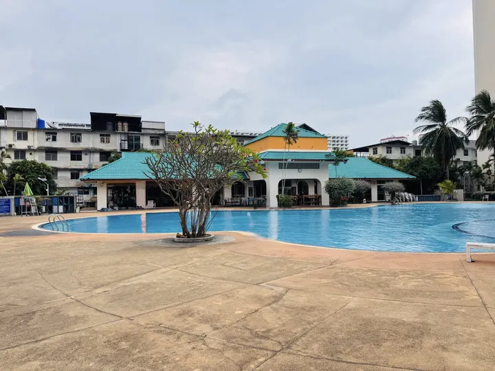 Photo from a listing at View Talay 1