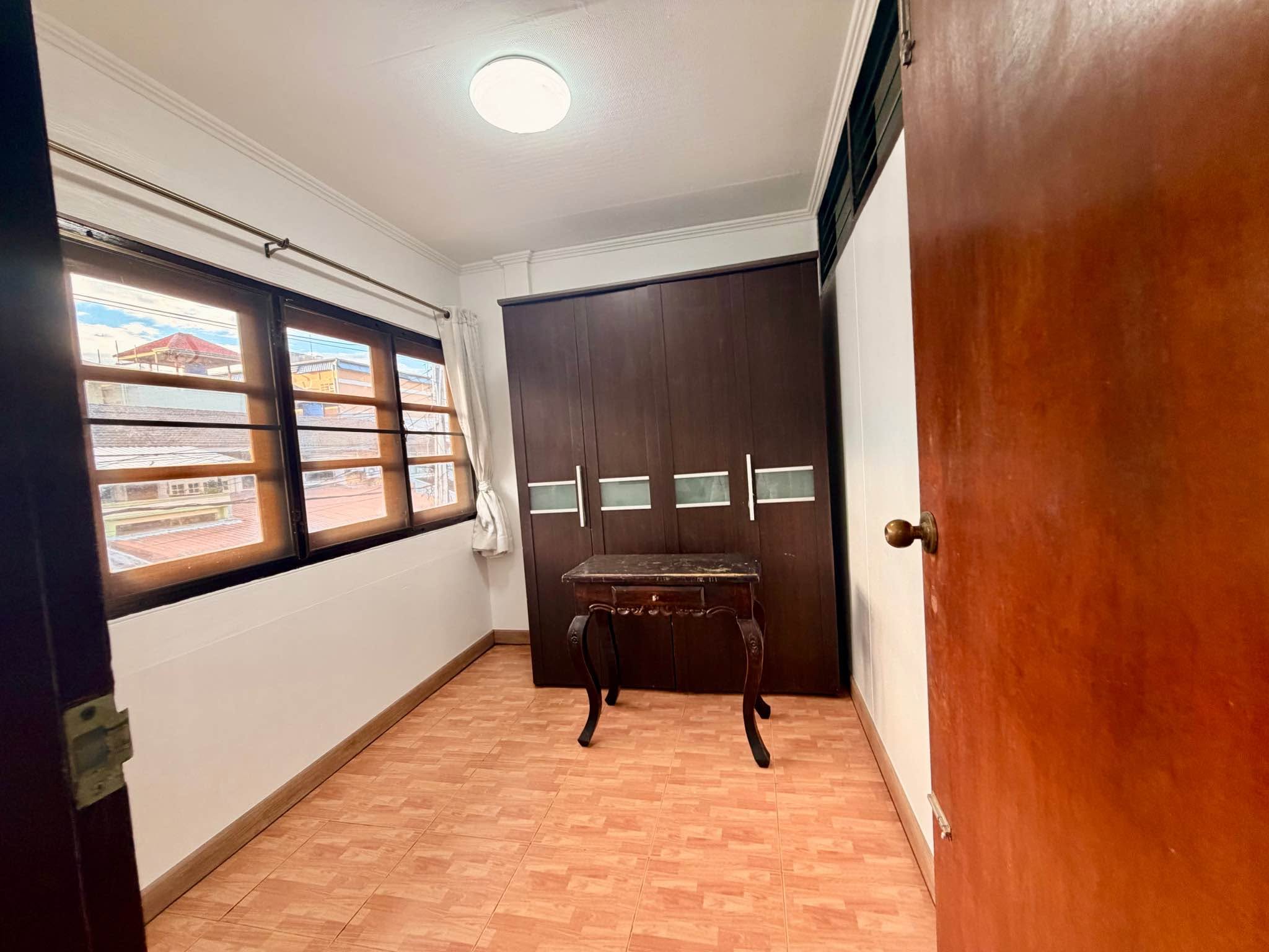 3 Bedroom Townhouse for rent in South Pattaya