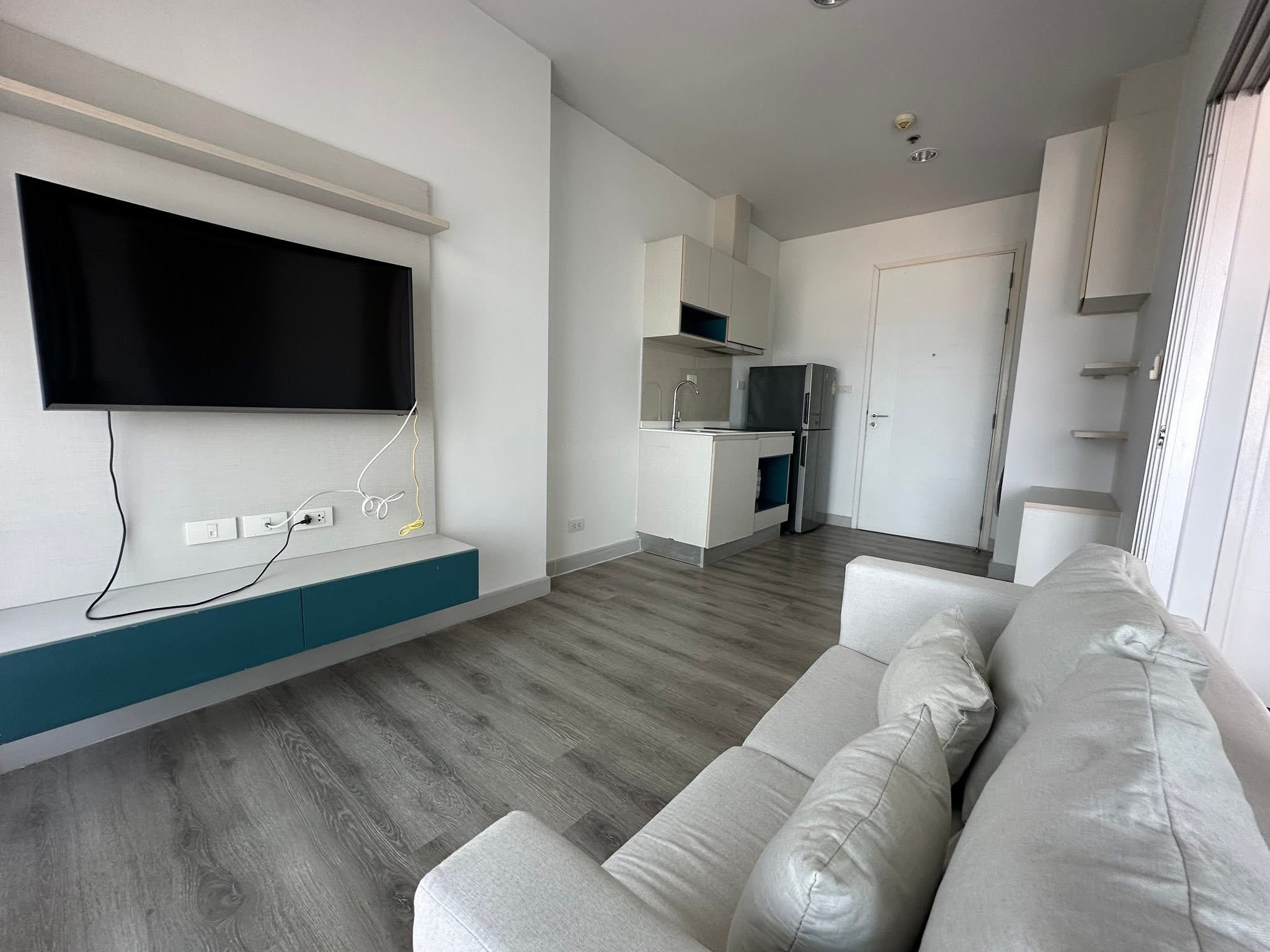 1 Bedroom Condo for rent at Centric Sea