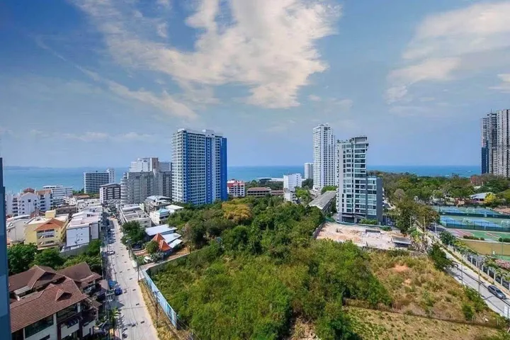 1 Bedroom Condo for rent at The Jewel