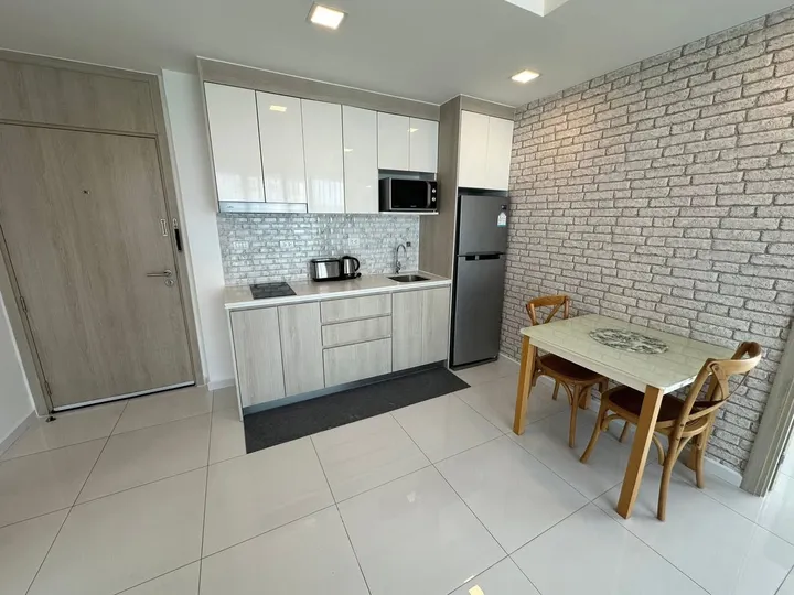 Photo from a listing at The Cloud Condo