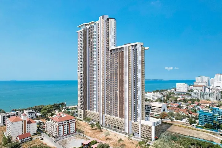 1 Bedroom Condo for rent at Copacabana