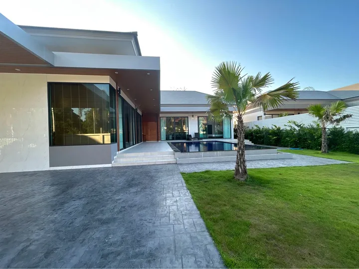 5 Bedroom Villa for rent in Mabprachan
