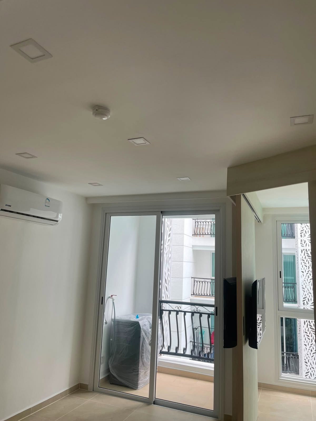 1 Bedroom Condo for sale at City Garden Olympus