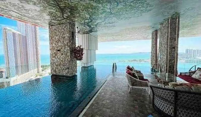 Photo from a listing at The Riviera Ocean Drive