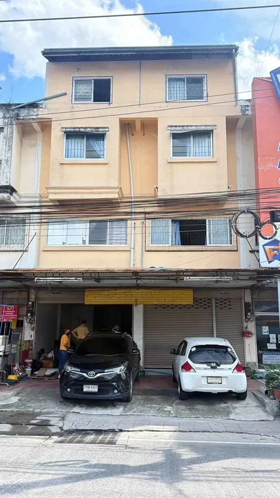 Commercial for sale in Noen Plub Wan