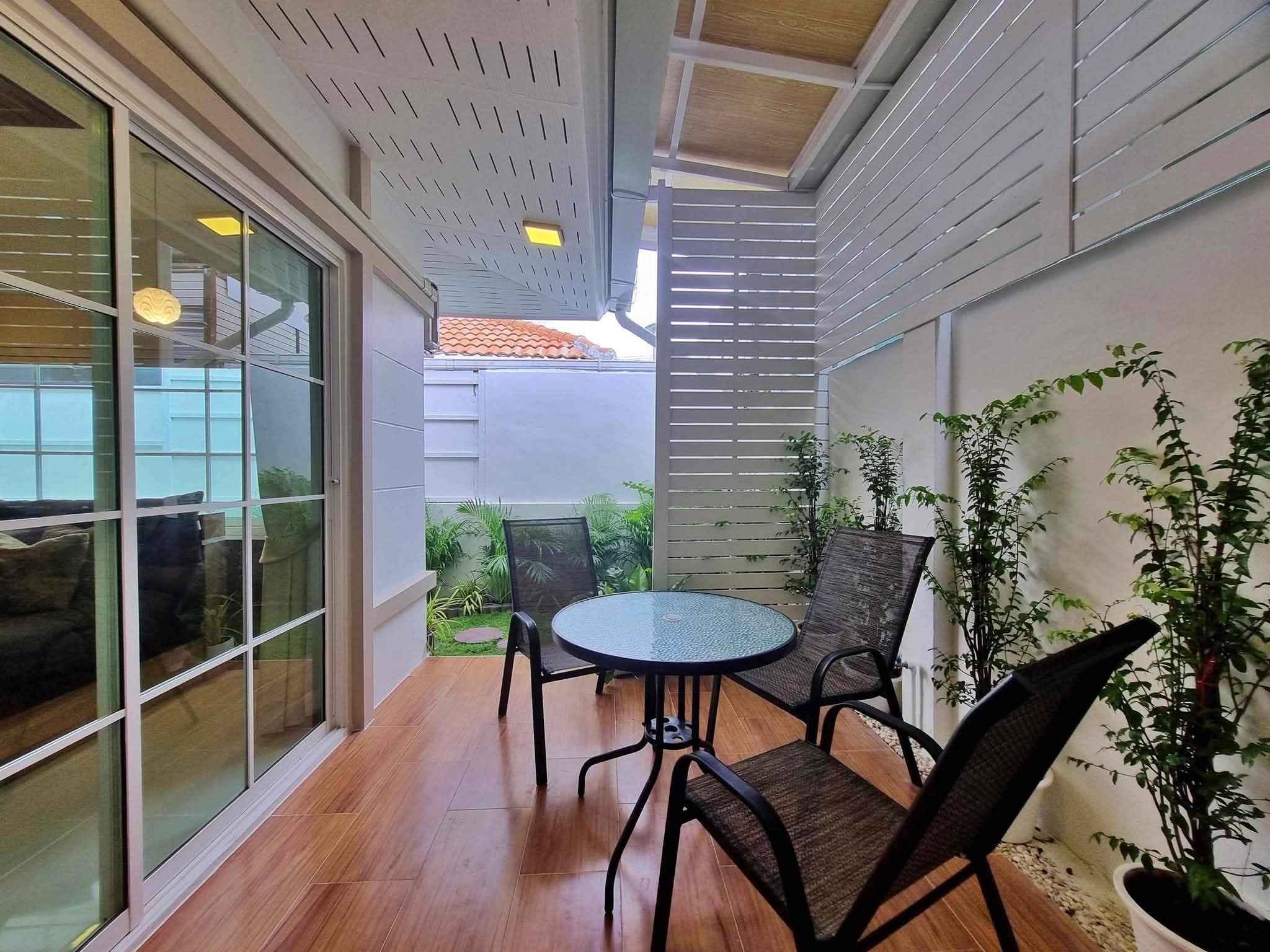 3 Bedroom House for rent in Soi Siam