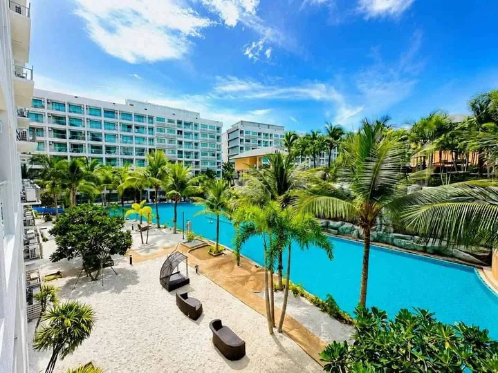 Photo from a listing at Laguna Maldives 3
