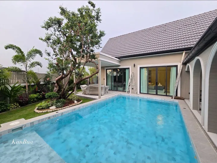 4 Bedroom Villa for sale in Mabprachan