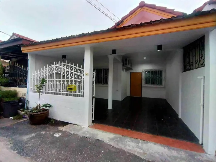Listing photo