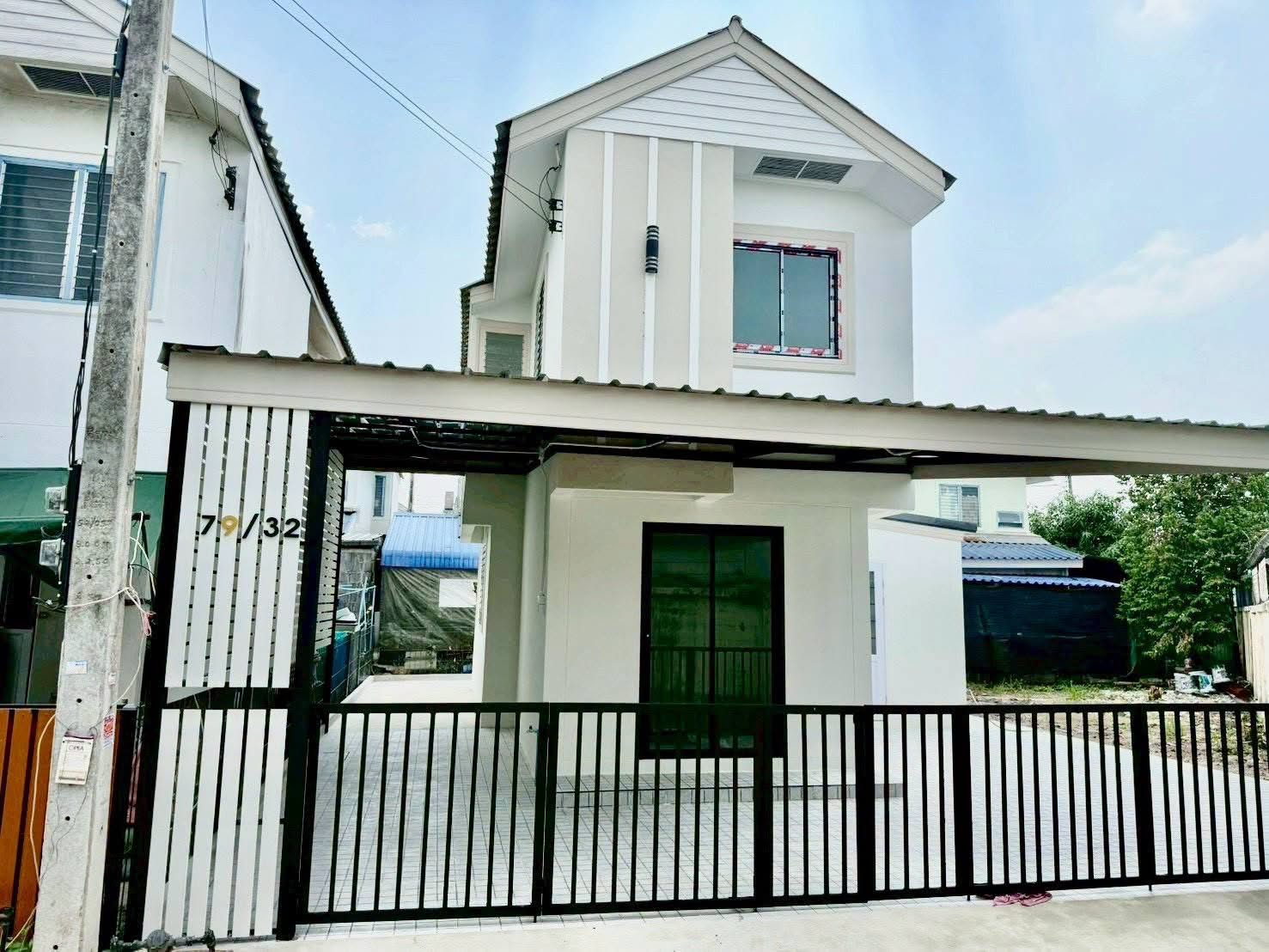 House for sale at Ban Eua Arthorn Ban Serd