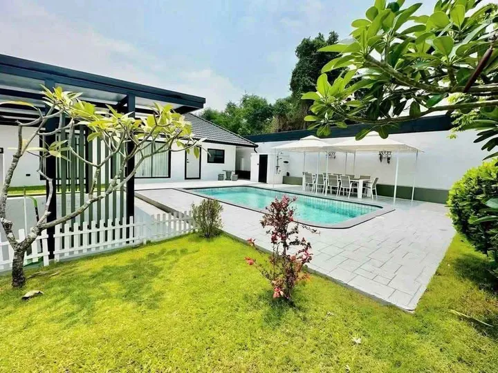 3 Bedroom Villa for rent at Hillside Village