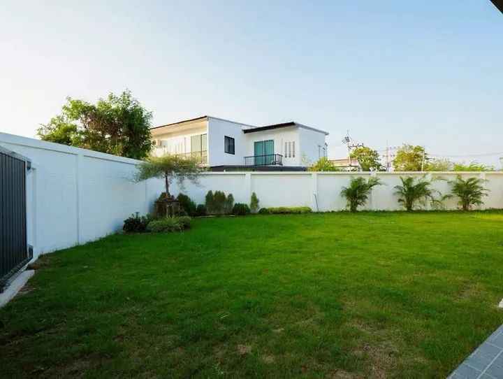 3 Bedroom House for sale in Na Kluea