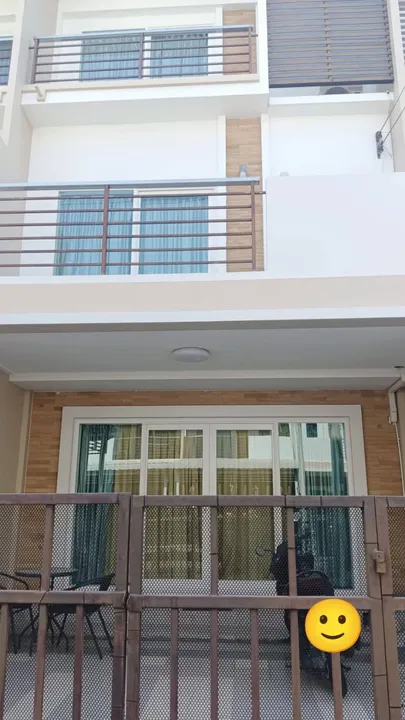House for rent in Thepprasit