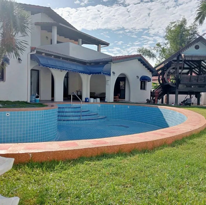 5 Bedroom Villa for rent in Mabprachan
