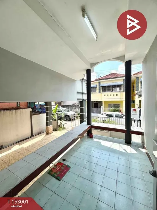 3 Bedroom Townhouse for sale at Saensuk Villa