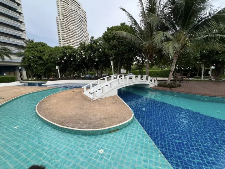 Photo from a listing at Lumpini Park Beach Jomtien