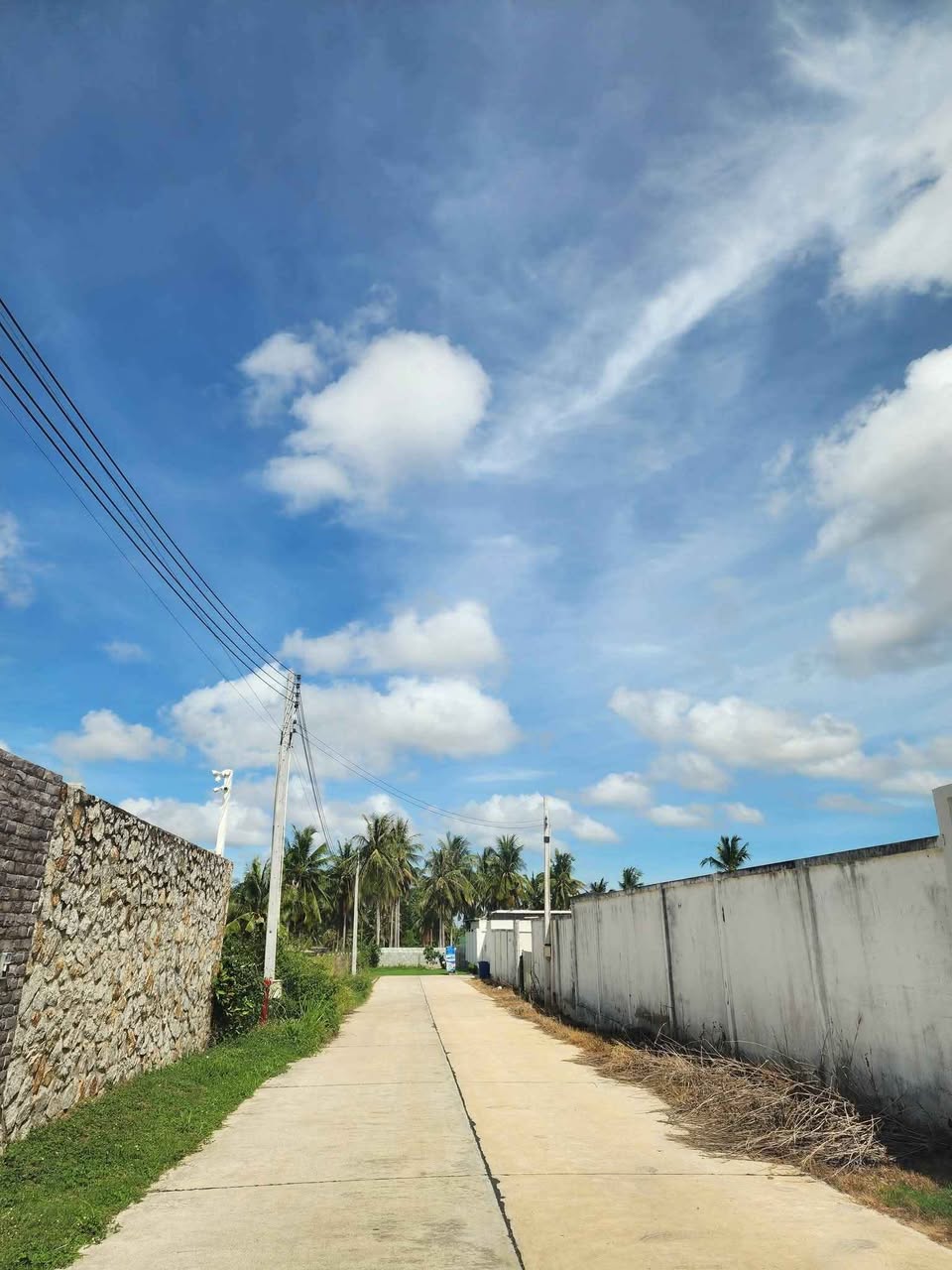 Land for sale in Mabprachan