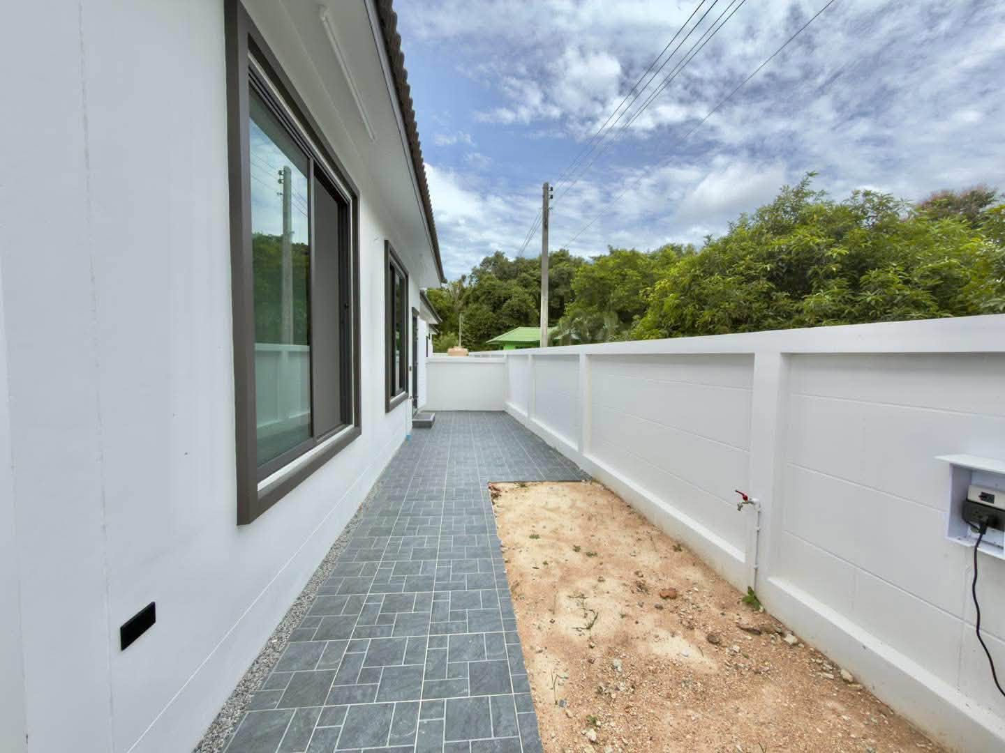 3 Bedroom House for sale at Patsawan Home 8