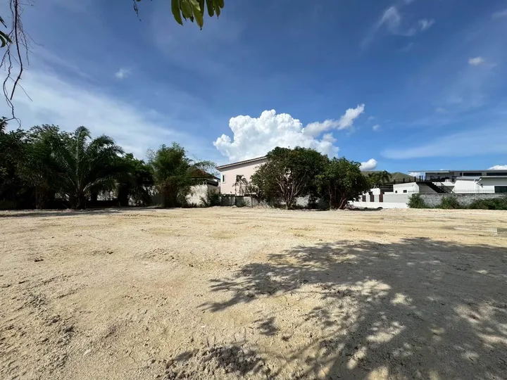 Land for sale in Noen Plub Wan