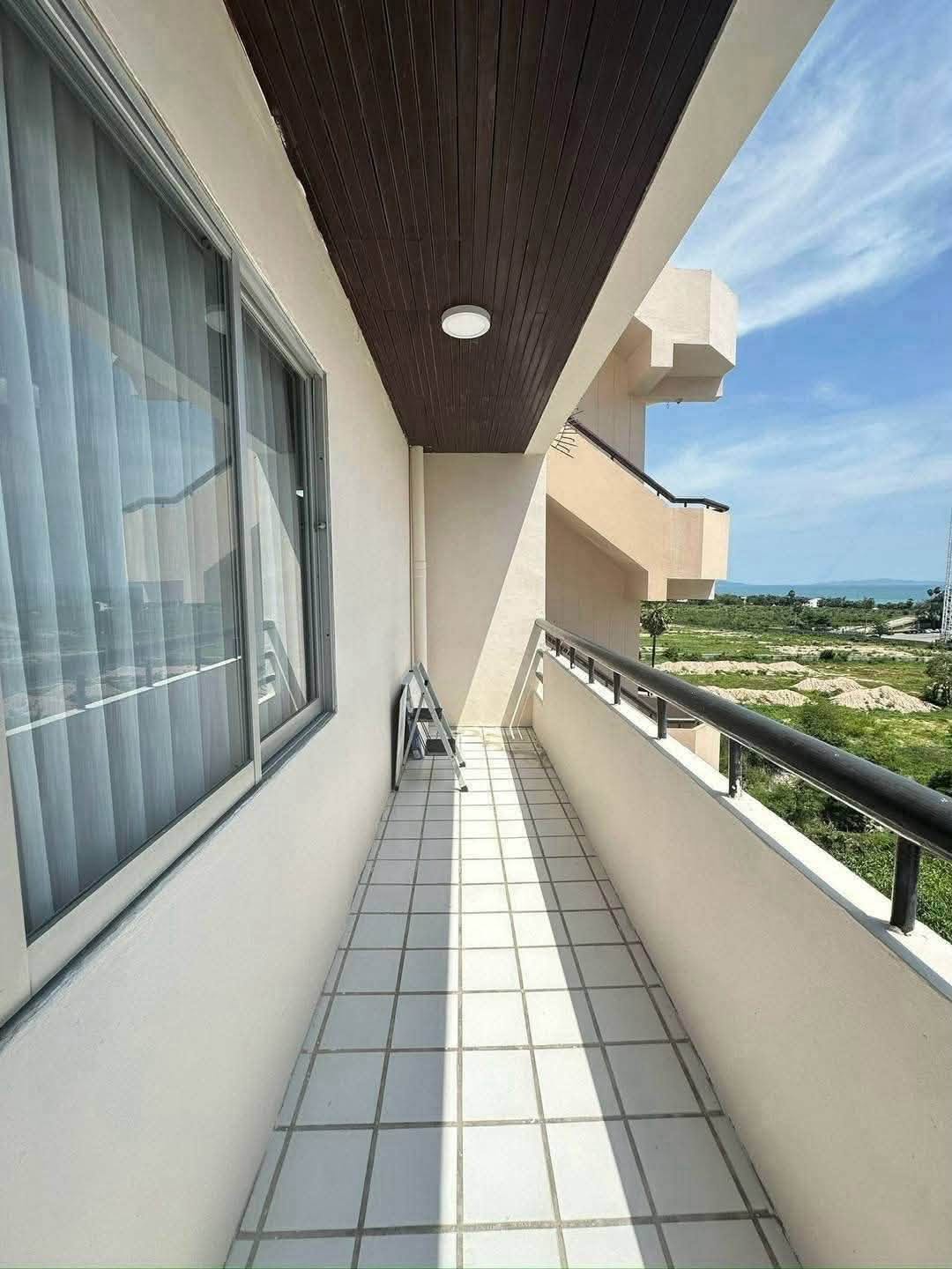 Studio for rent at Sweet Condo 1
