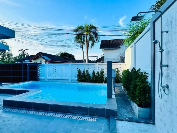 3 Bedroom Villa for sale in Siam Country Club