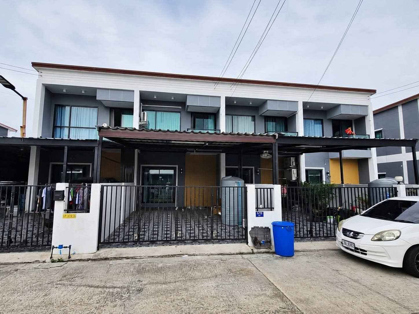 2 Bedroom House for rent in Bang Lamung