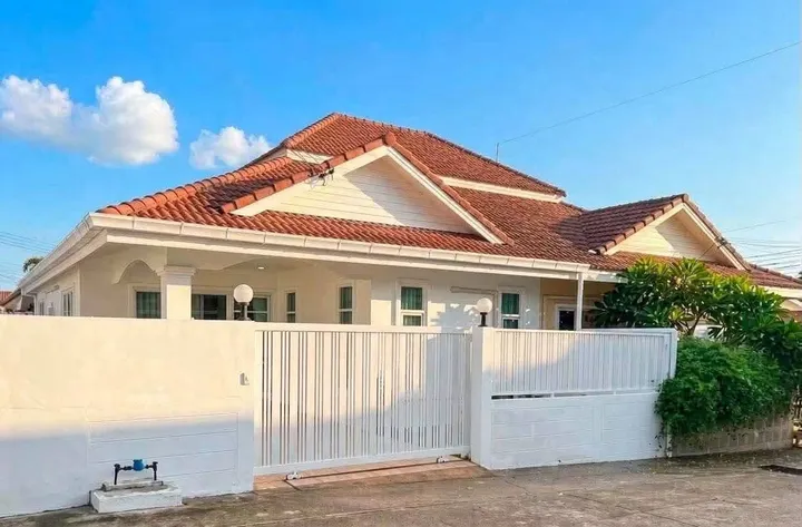 2 Bedroom House for sale in Khao Noi