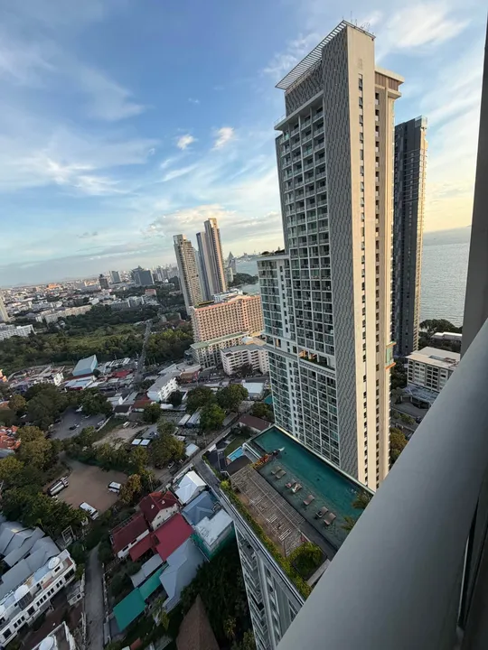 1 Bedroom Apartment for rent at Riviera Wongamat