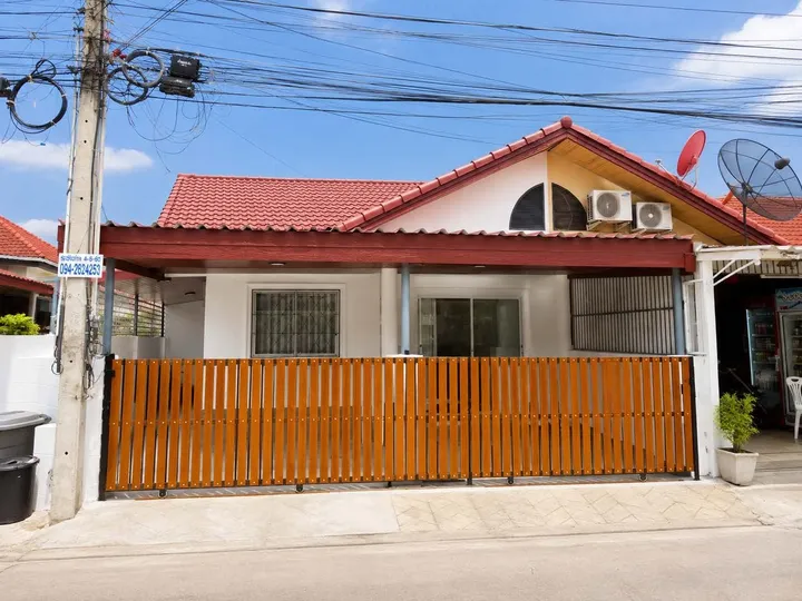 Listing photo