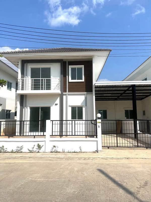 3 Bedroom Townhouse for sale at Cleo