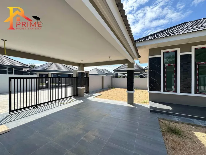 3 Bedroom House for sale in Chak Nok