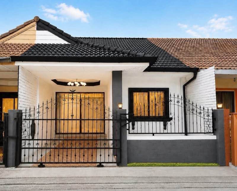 2 Bedroom Townhouse for sale at Baan Wannathip 2
