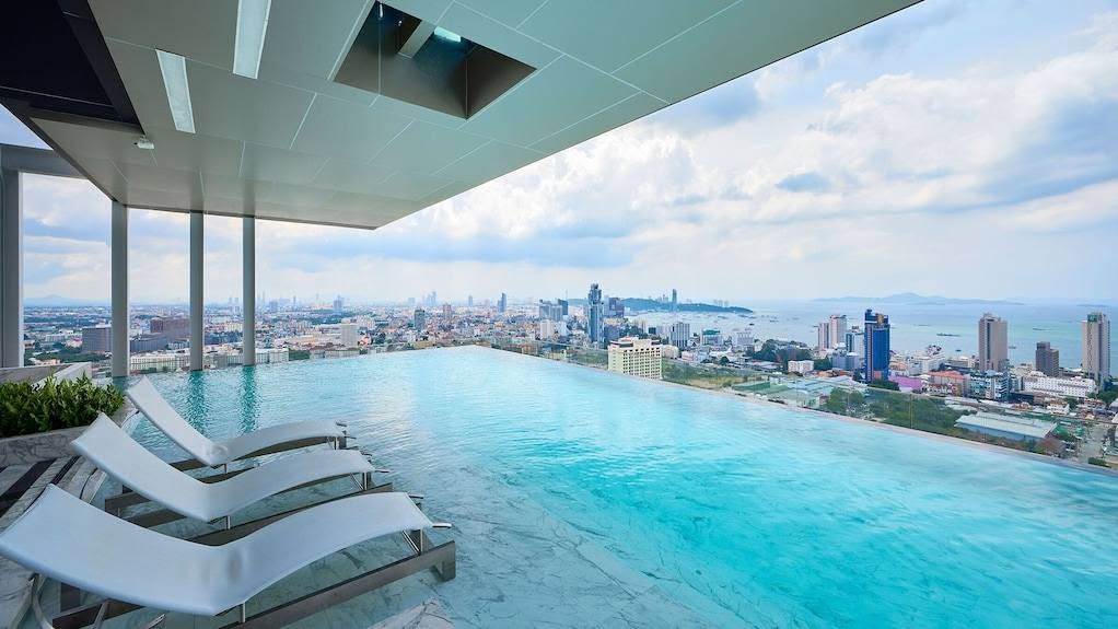 1 Bedroom Apartment for rent in Na Kluea