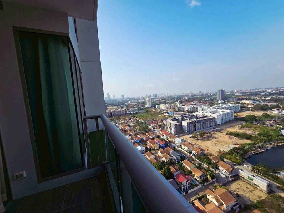 1 Bedroom Condo for sale at The Riviera Jomtien