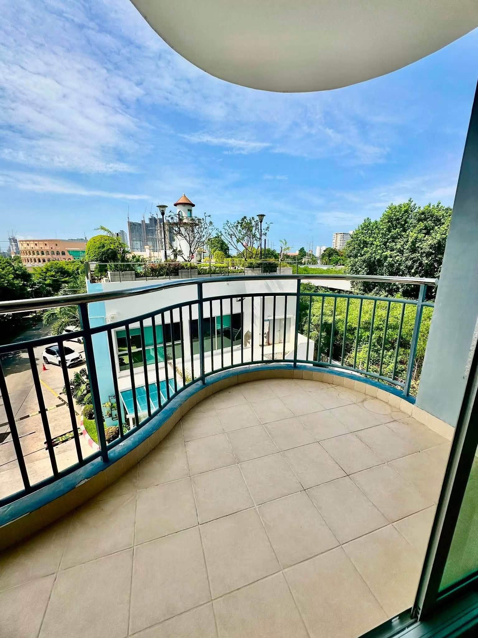 2 Bedroom Condo for rent at Supalai Mare